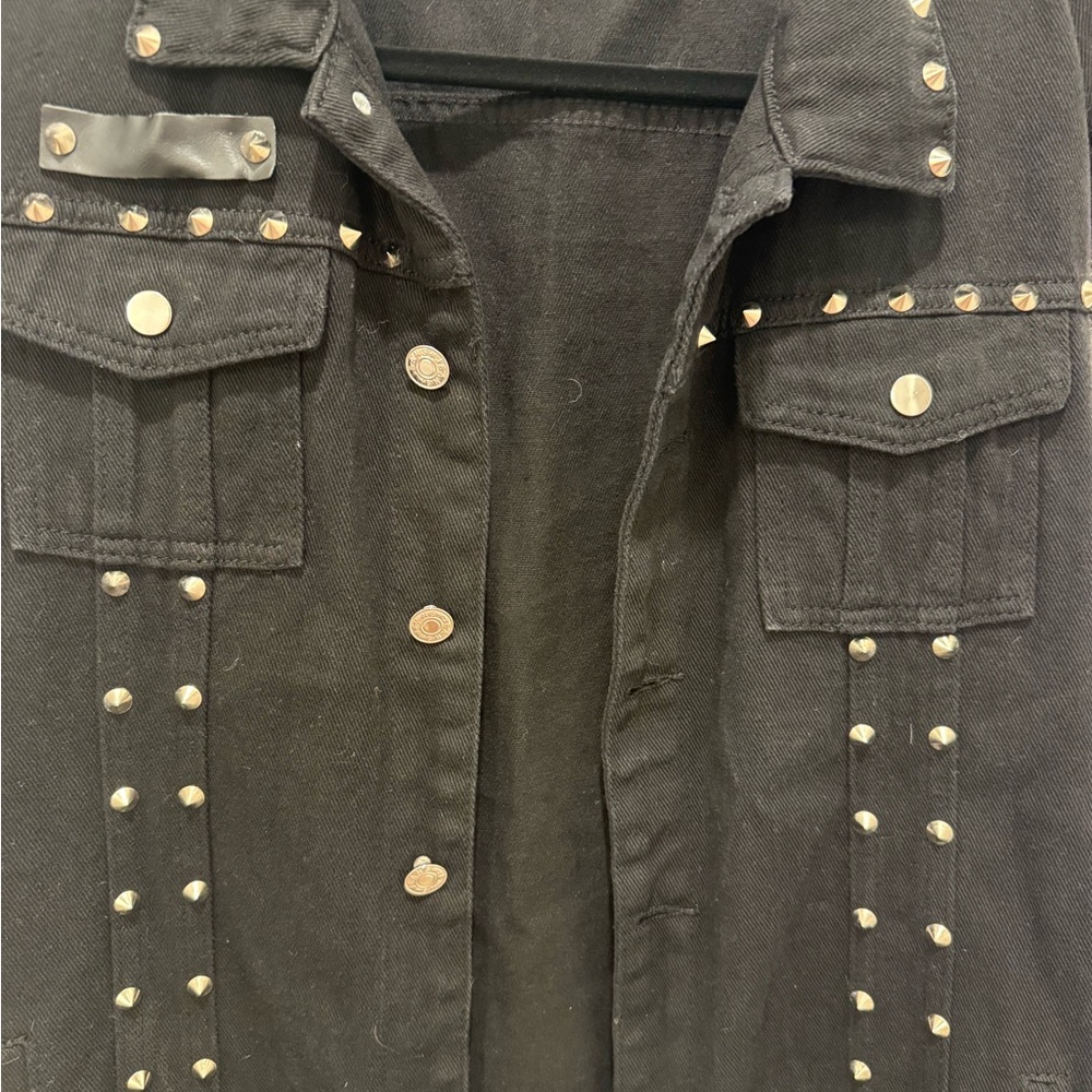 Black Studded Denim Vest - Picture 4 of 8